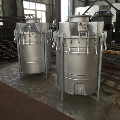 Özelleştirilmiş Çelik Rotasyonel Kalıp Kalıp 1000L Dikey Tank Kalıbı